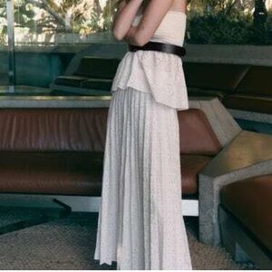 Zara Ecru Pleated Embroidered Skirt